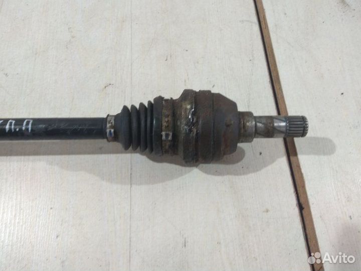 Вал приводной (Полуось) передний правый Opel Astra