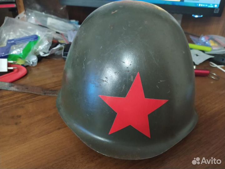 Стальные каски армий Польши, ГДР и СССР