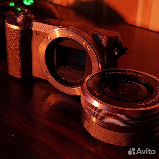 Sony alpha a5100 full kit