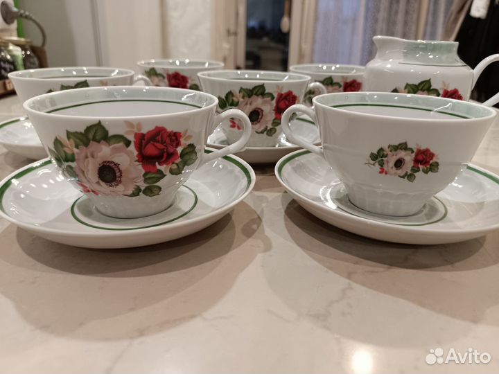 Набор столовой посуды на 6 персон