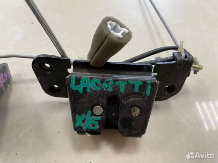 Замок крышки багажника Chevrolet Lacetti F14D3