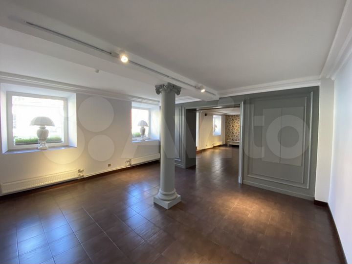 Аренда на В.О. Торговое 68 кв.м