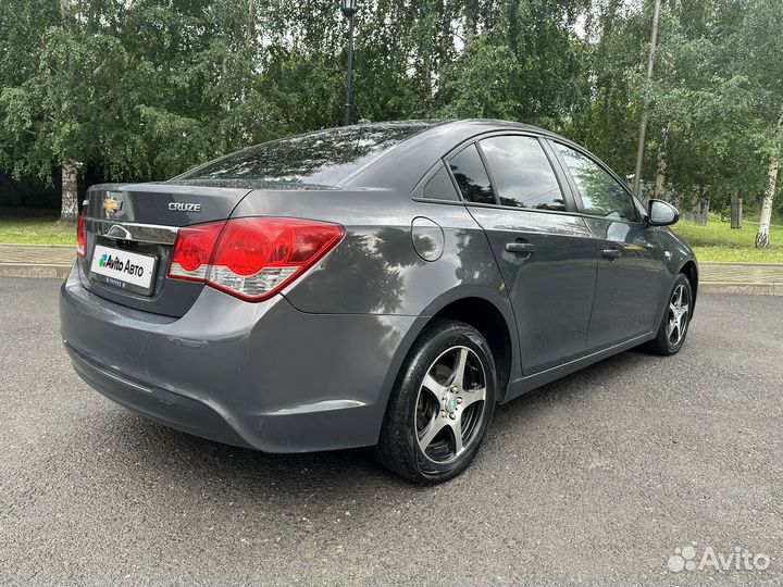 Chevrolet Cruze 1.6 AT, 2012, 180 000 км