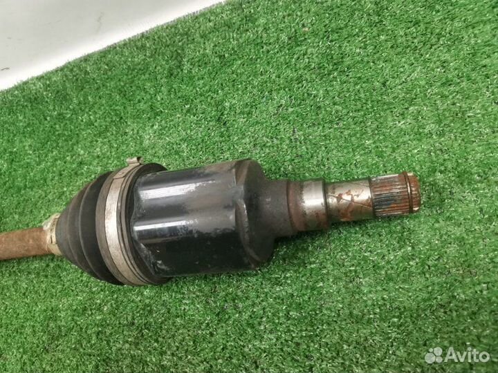 Привод передний левый Chevrolet Cruz седан 1.6