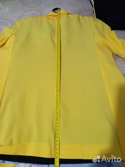 Пиджаки и жакеты женские 48 50