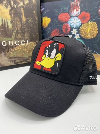 Бейсболка с сеткой