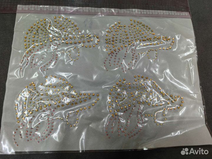 Стразы для декора одежды