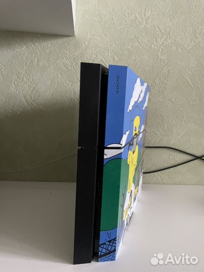 Play station 4 fat (самая тихая из ревизий)