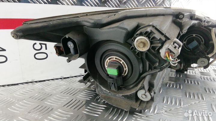 Фара передняя для Mazda 6 GH CC2951041D