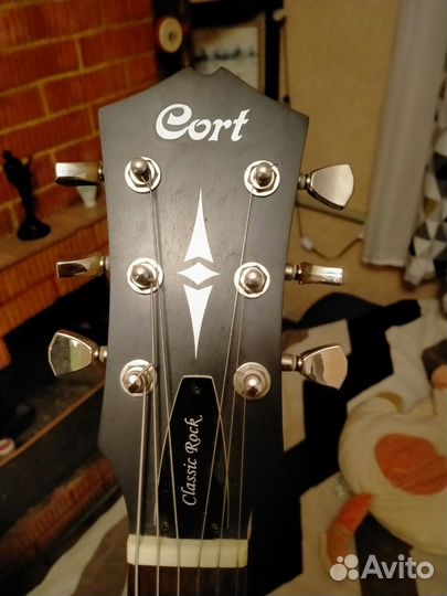 Электрогитара cort CR100 с комбиком бу