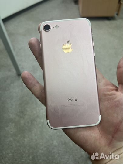 Телефон iPhone 7 128gb