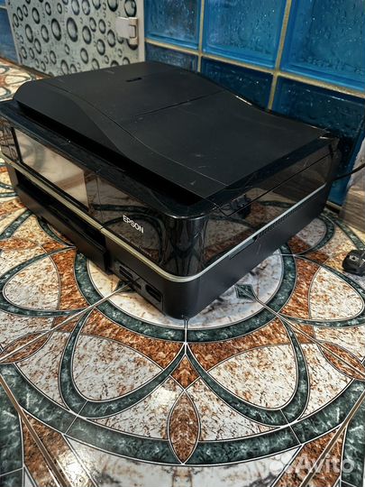 Цветной струйный принтер epson