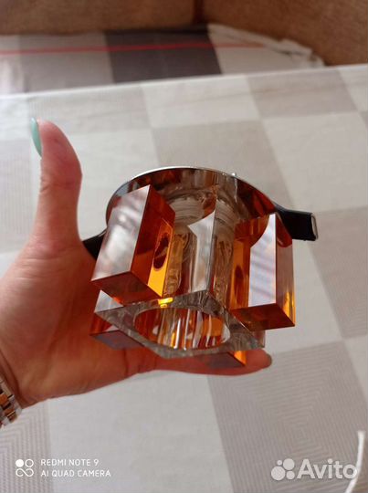 Точечные встраиваемые светильники