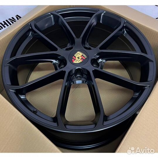 Диски R21 на Porsche Porsche Macan