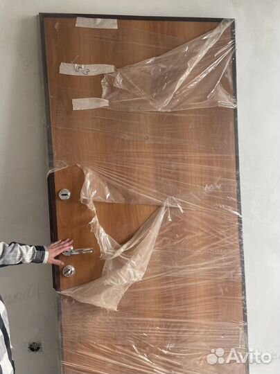 Дверь входная