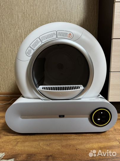 Автоматический лоток для кошек