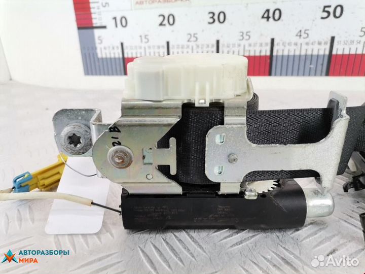 Ремень безопасности Dodge Nitro 2007