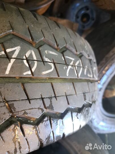 Dunlop SP 30 195/70 R15C