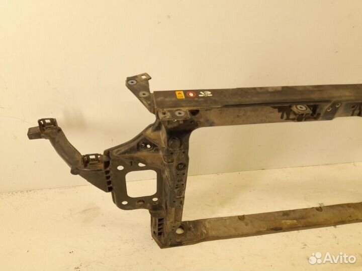 Панель передняя (телевизор) передний Kia Cerato 4