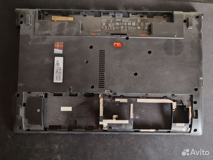 Поддон acer aspire v3-571g
