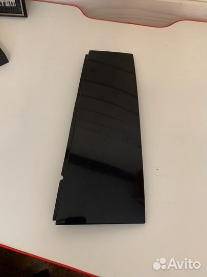 Накладка рамки двери задняя левая