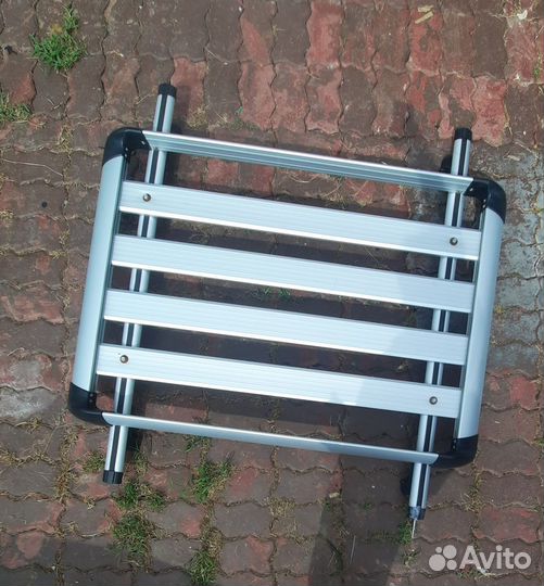 Багажник на автомобиль