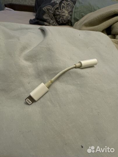 Переходник Apple Lightning - 3.5 mm для наушников