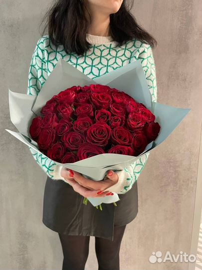 Букет из 35 красных роз
