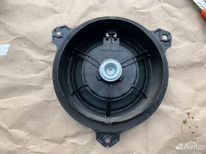 Динамик задний Toyota Avensis 2 T250 1.8 1zzfe