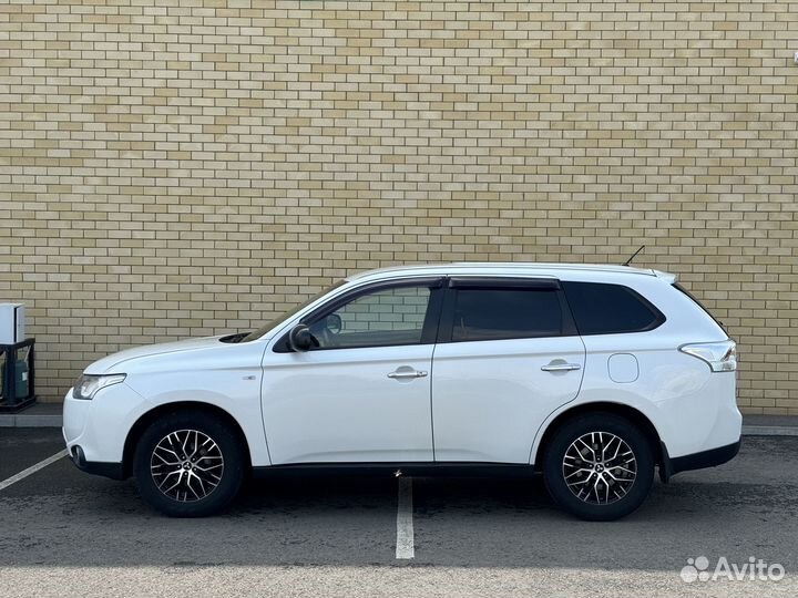 Mitsubishi Outlander 2.0 CVT, 2014, 96 347 км