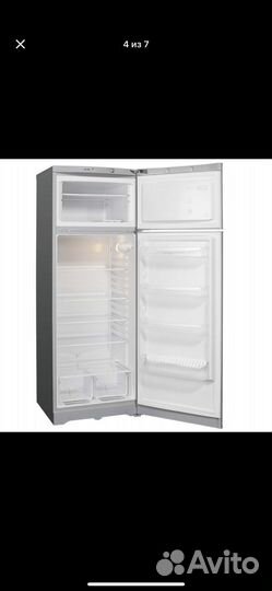 Холодильник indesit TIA 16 S