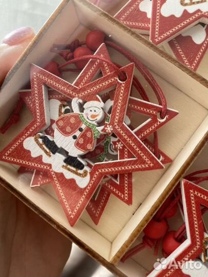 Новогодние деревяные игрушки