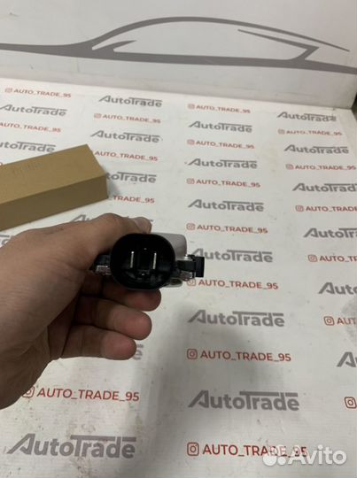 Блок умправления вентилятора Форд Фокус 3