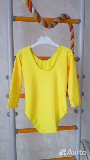 Купальник р-р122-128 гимнастический