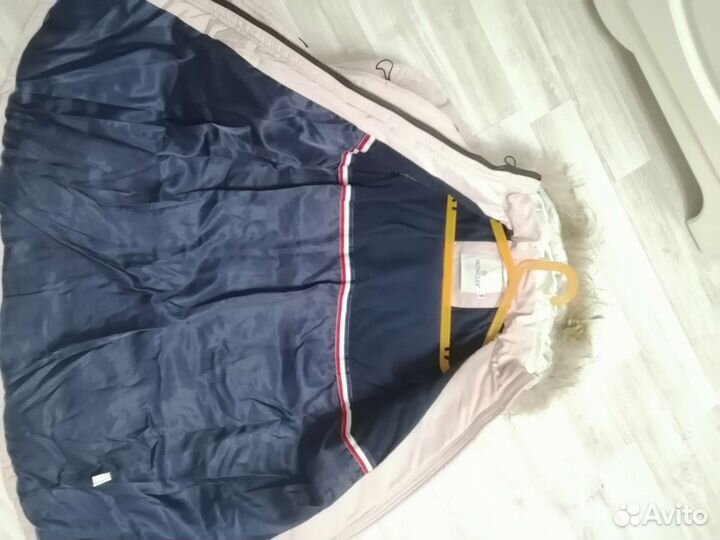 Пальто зимнее для девочки 134 рост Moncler