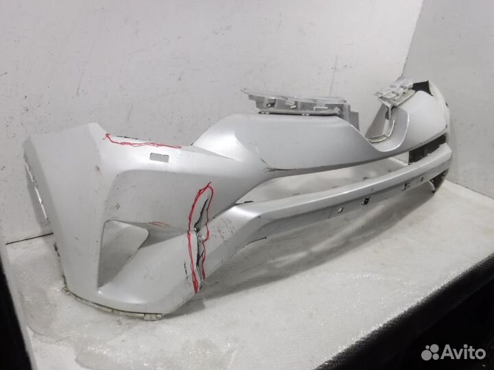 Бампер передний Тойота