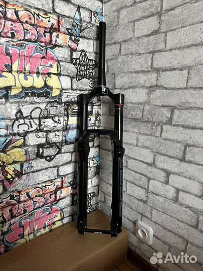 Новая RockShox Zeb R 29 170