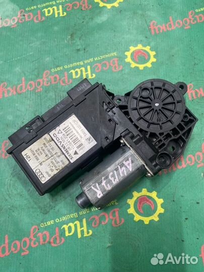 Моторчик стеклоподъемника передний правый Audi A4