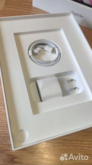 Планшет Apple iPad Air 4 поколения (64гб)