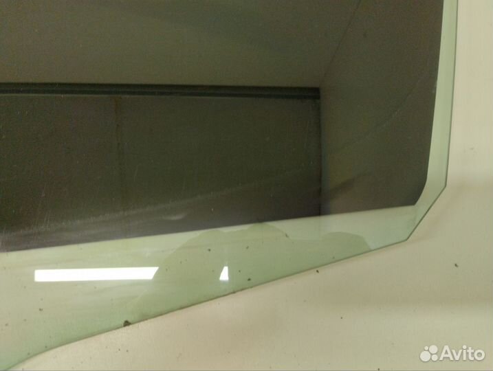 Стекло двери задней левой Peugeot 308 2007