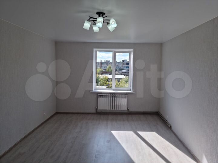 2-к. квартира, 63 м², 2/2 эт.