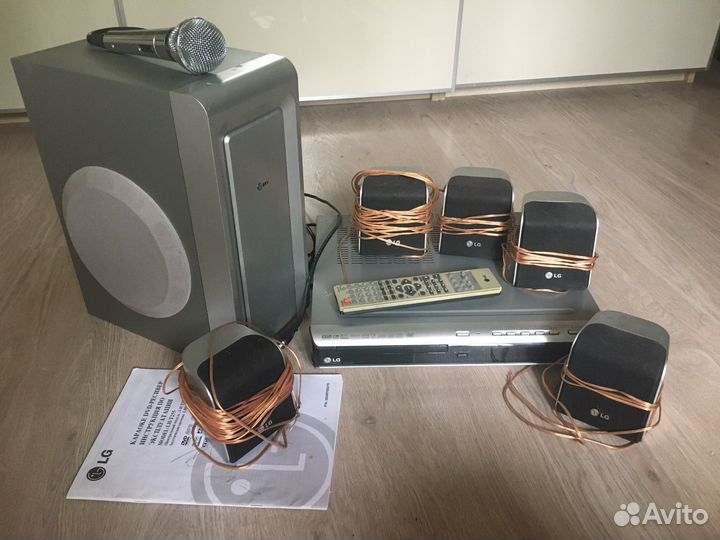 Видеоплеер - ресивер с караоке LG