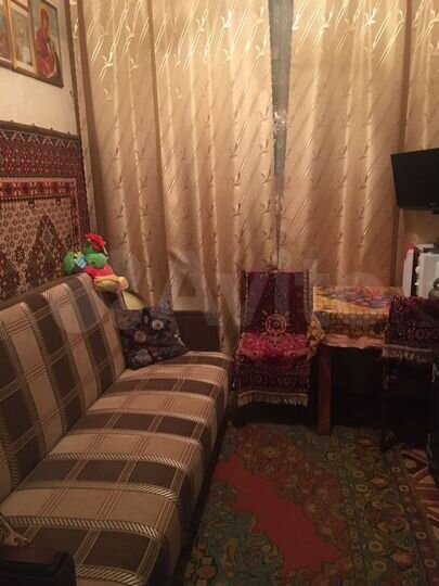 Комната 10 м² в 3-к., 1/3 эт.