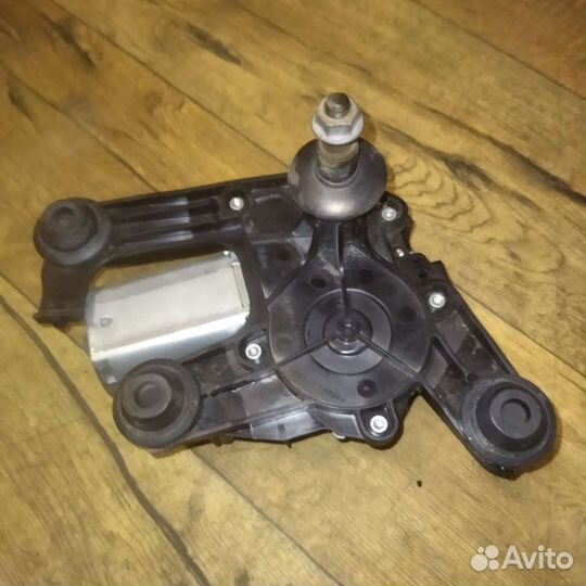 Моторчик стеклоочистителя задний Peugeot 308