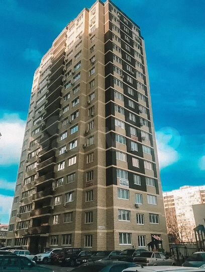 2-к. квартира, 53 м², 13/17 эт.