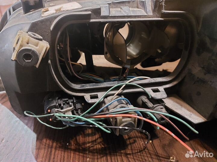 Фара правая mazda 6 gg