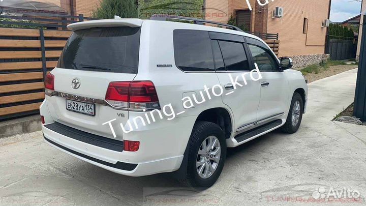 Молдинги дверей Toyota Land Cruiser 200 G5657