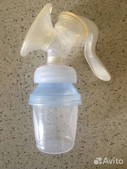 Молокоотсос ручной Avent с контейнерами для молока