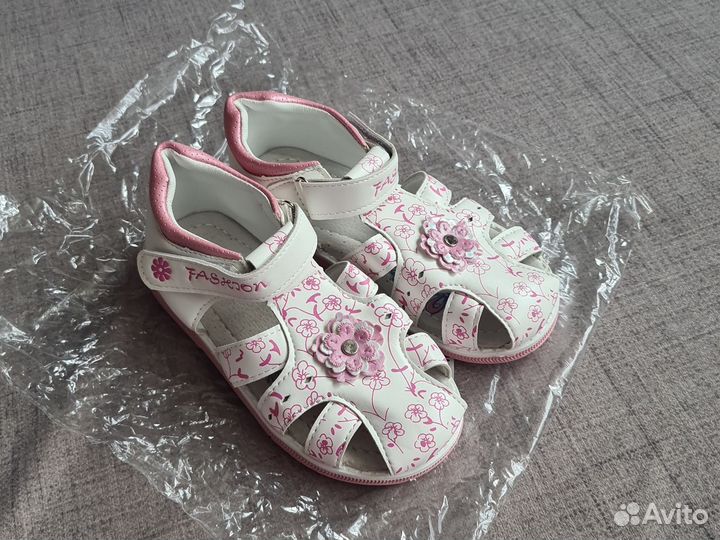 Сандалии для девочки 30 размер