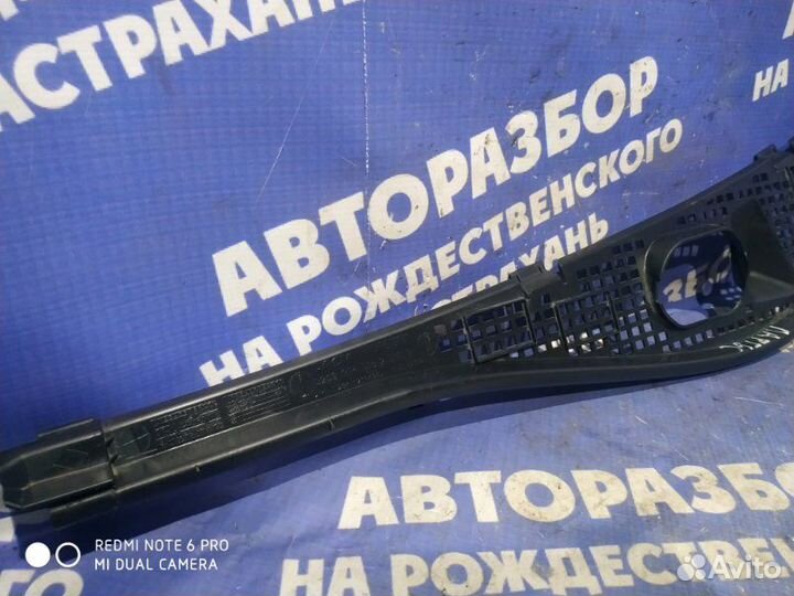 Жабо Ваз LADA Largus Cross универсал 21129 2018